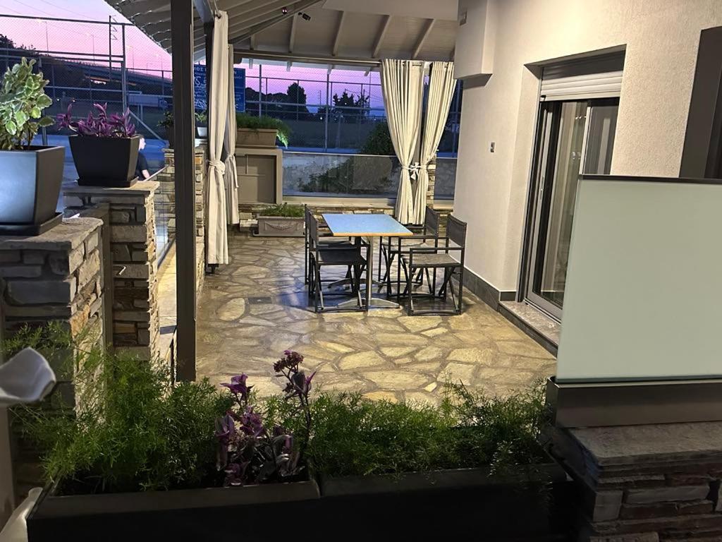Avra Comfort Rooms Неа-Потидеа Экстерьер фото