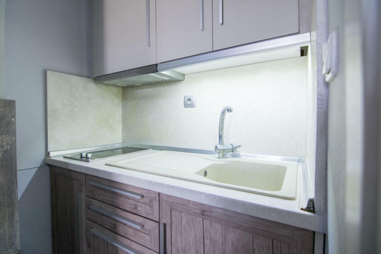 Avra Comfort Rooms Неа-Потидеа Экстерьер фото