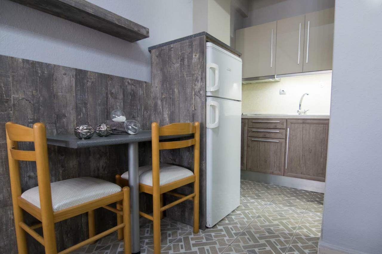 Avra Comfort Rooms Неа-Потидеа Экстерьер фото