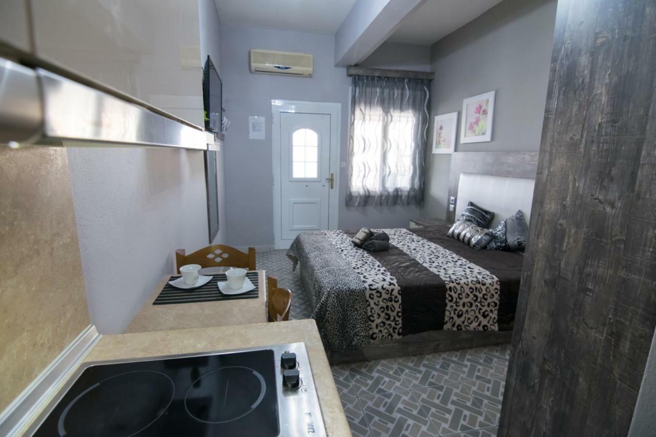 Avra Comfort Rooms Неа-Потидеа Экстерьер фото