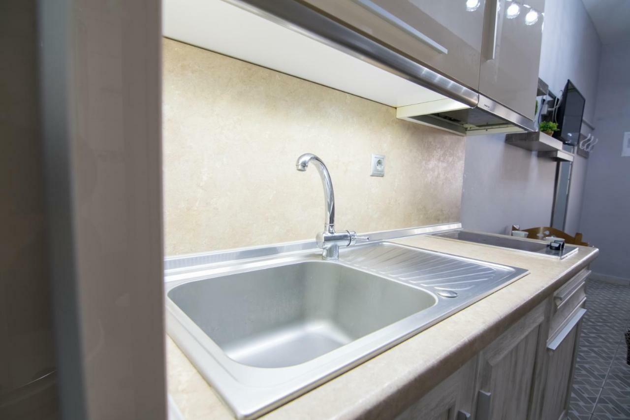 Avra Comfort Rooms Неа-Потидеа Экстерьер фото