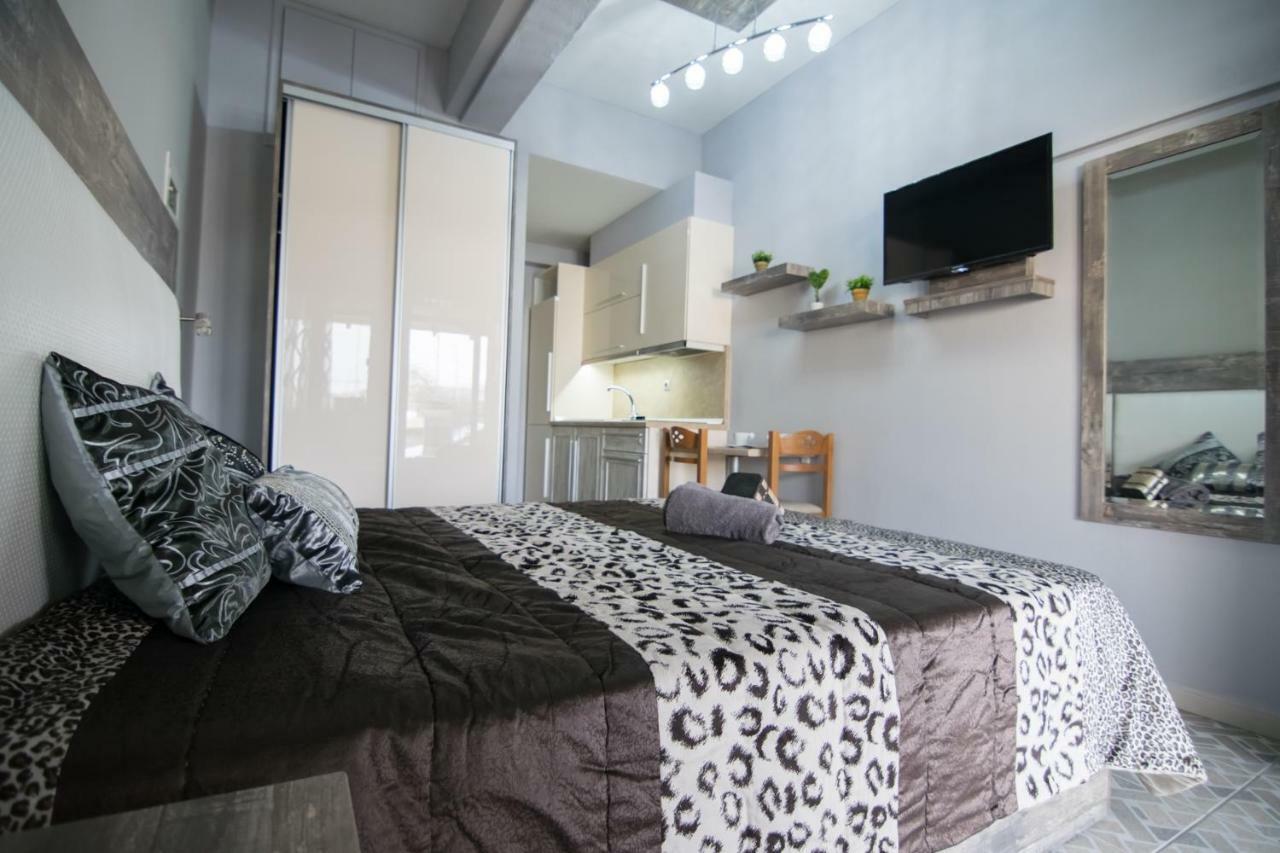Avra Comfort Rooms Неа-Потидеа Экстерьер фото